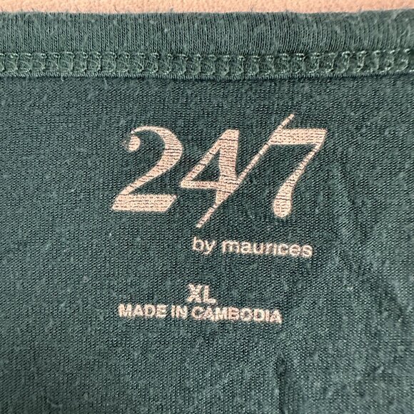 247 By Maurices Womens XL Long Sleeve Colorblock Leopard Stripe Top - Picture 3 of 5